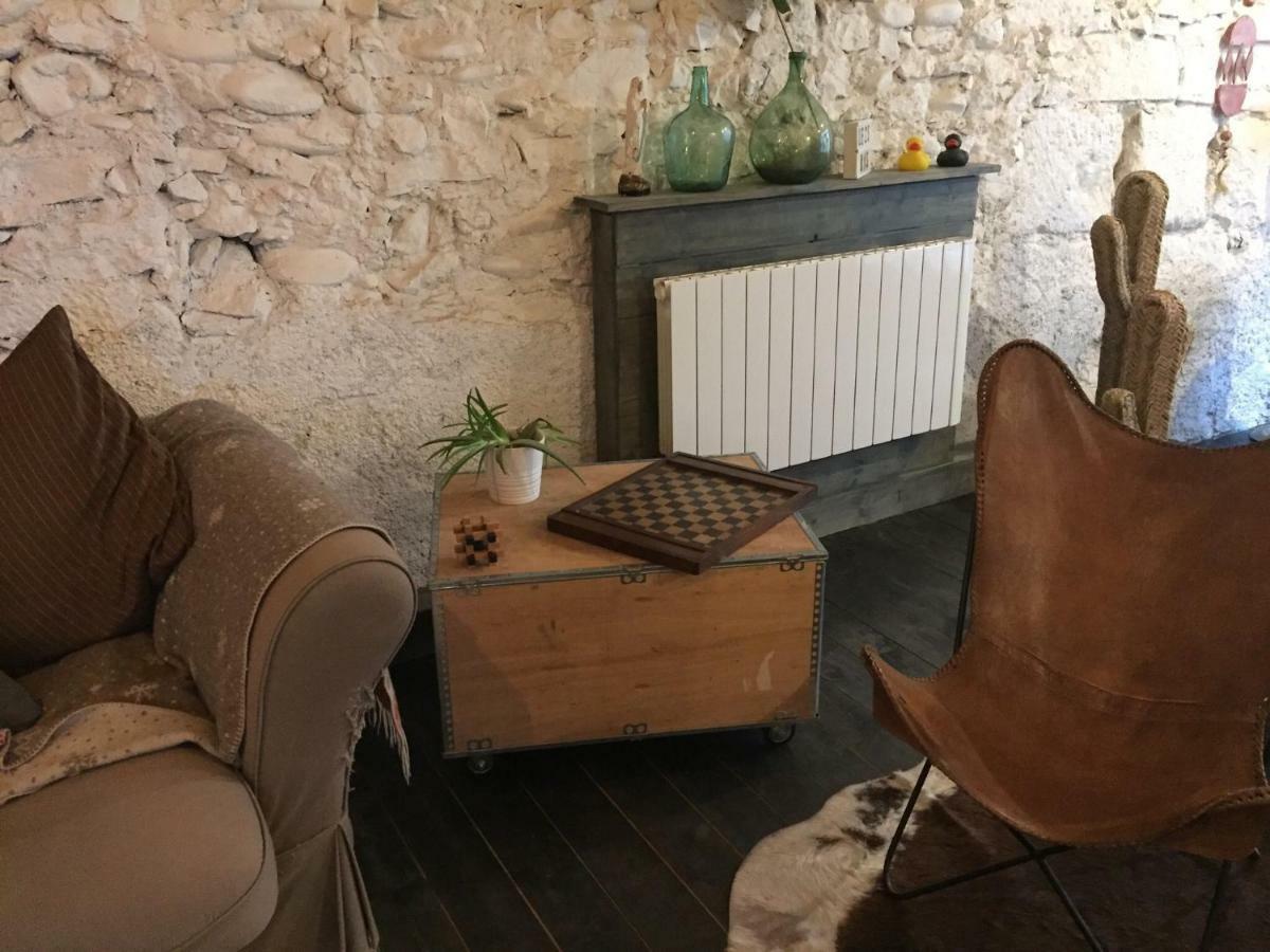 Bed and Breakfast Le 25Bis Saint-Martory Esterno foto